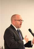 Klaus Bondam, Director of the Danish Cultural Centre  in Brussels, moderates the afternoon debate 